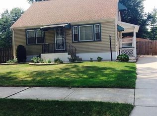 9336 Spring St, Highland, IN 46322