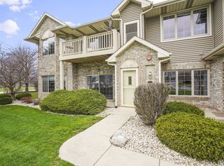 1420 N Sunnyslope Dr UNIT 32, Racine, WI 53406