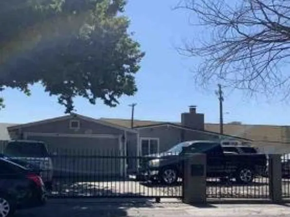 7233 Tamoshanter Way, Sacramento, CA 95822