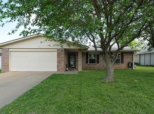 308 NE Shannon Dr, Bartlesville, OK 74006