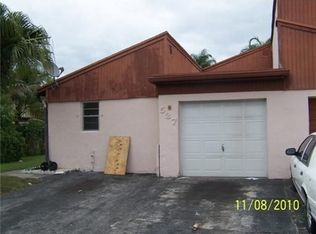 527 NW 48th Ave, Delray Beach, FL 33445