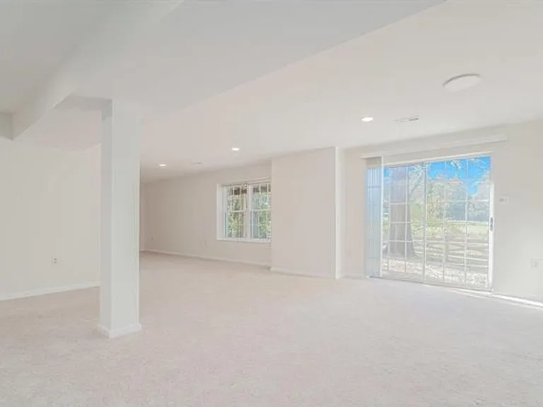 13116 Holly Leaf Ct — Photo 26