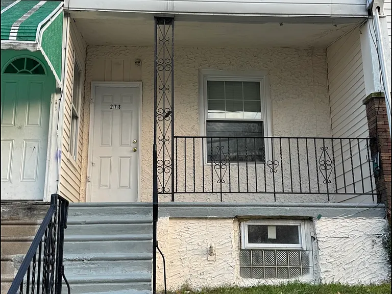 278 E Montana St — Photo 11