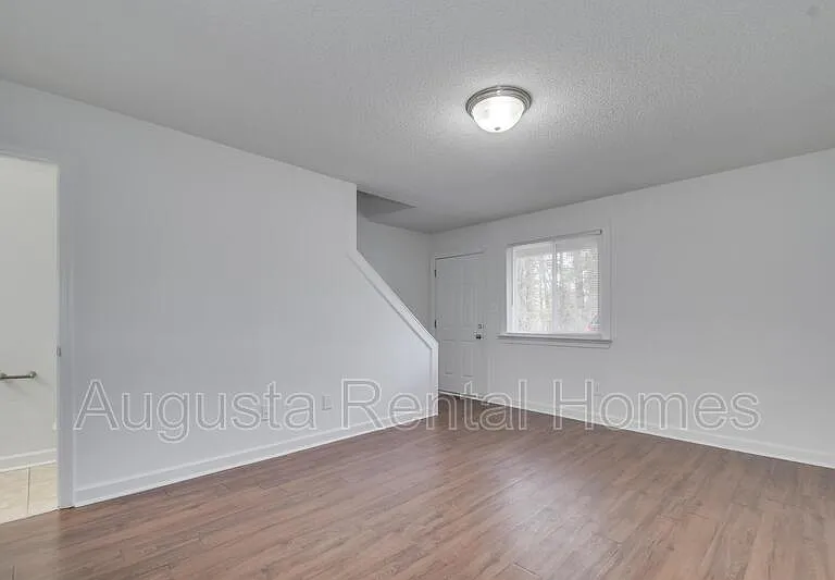 4021C Wheeler Woods Rd — Photo 4