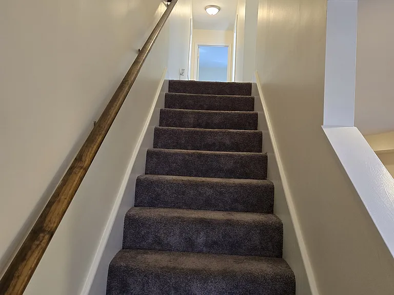 2218 Chester St SE — Photo 7
