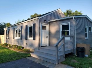 207 Lyman Rd, East Patchogue, NY 11772
