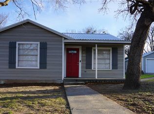 801 W Water St, Weatherford, TX 76086