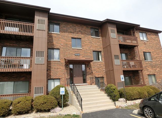 1st image of 15724 Peggy Ln APT 11