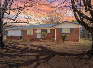 117 Ruth Dr, Thomasville, NC 27360