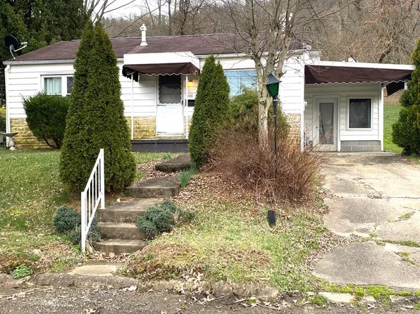 134 North 6th . Street, Paden City, WV 26159