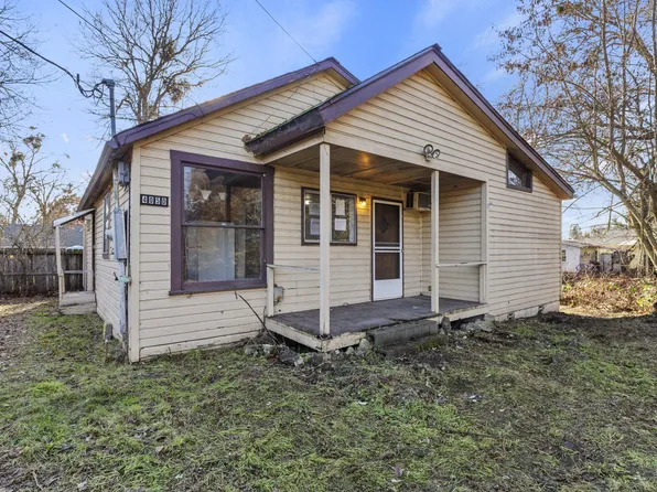 405 SW Bridge St APT D, Grants Pass, OR 97526
