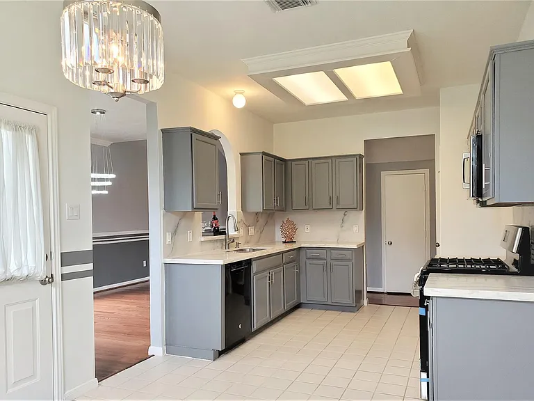 21511 Westcliffe Falls Dr — Photo 10