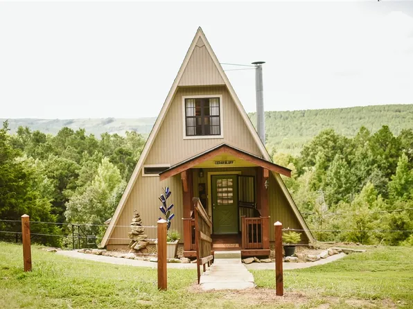 10272 Miller Rd, Ola, AR 72853