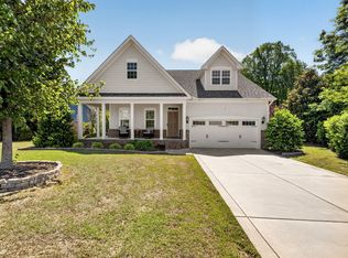 18 Heathgreen Dr, Clayton, NC 27527