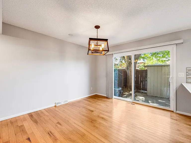 9026 E Mansfield Ave — Photo 9