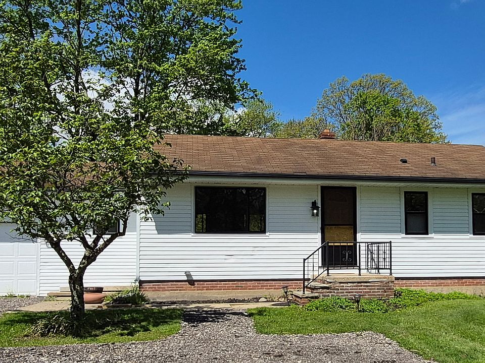 1st image of 10842 W 130th St #1