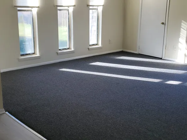 220 Cookstown New Egypt Rd #8, Cookstown, NJ 08511