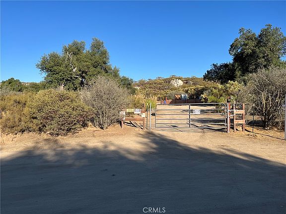 5th image of 35250 Willow Creek Rd