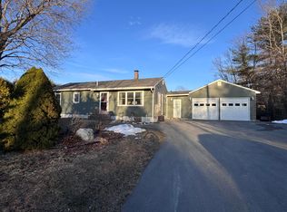 200 Mayo Rd, Hampden, ME 04444