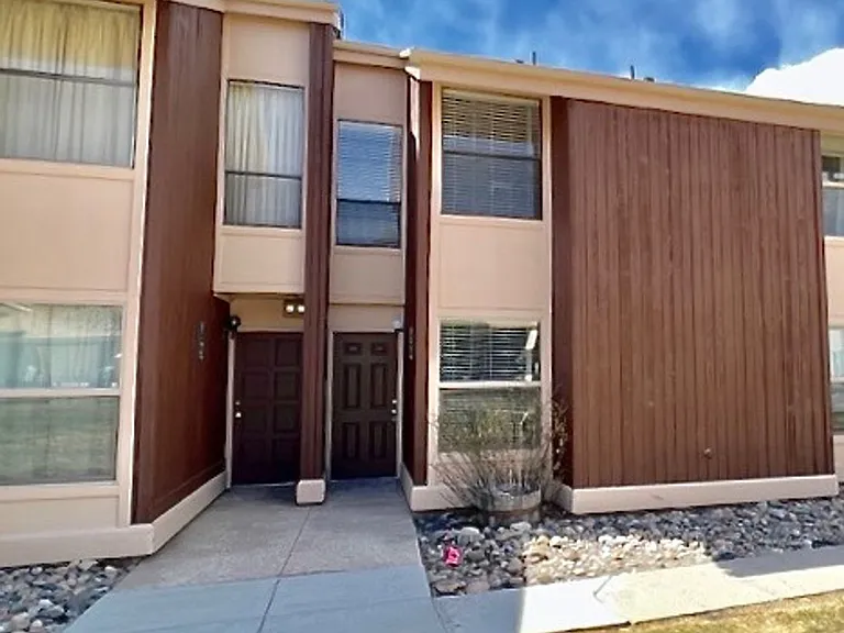 4319 N Carefree Cir — Photo 1