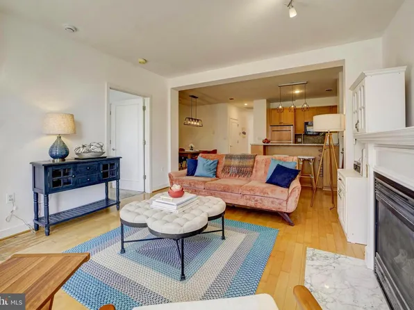 4025 Connecticut Ave NW APT 405, Washington, DC 20008