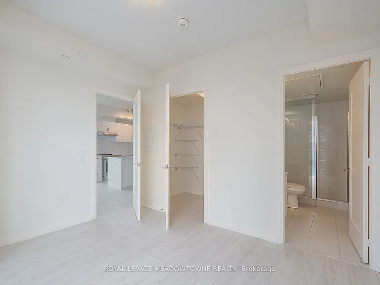 27 Korda Gate #1811 — Photo 21