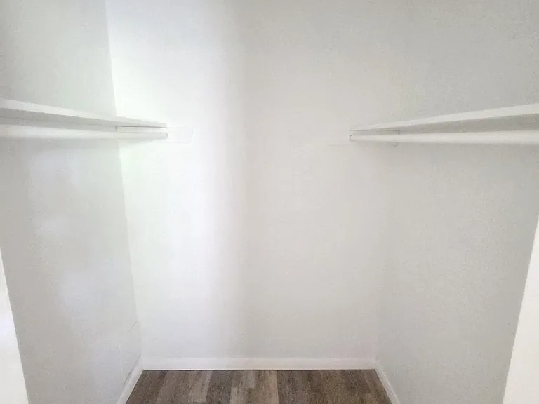 601 Harbour Ave #105 — Photo 10
