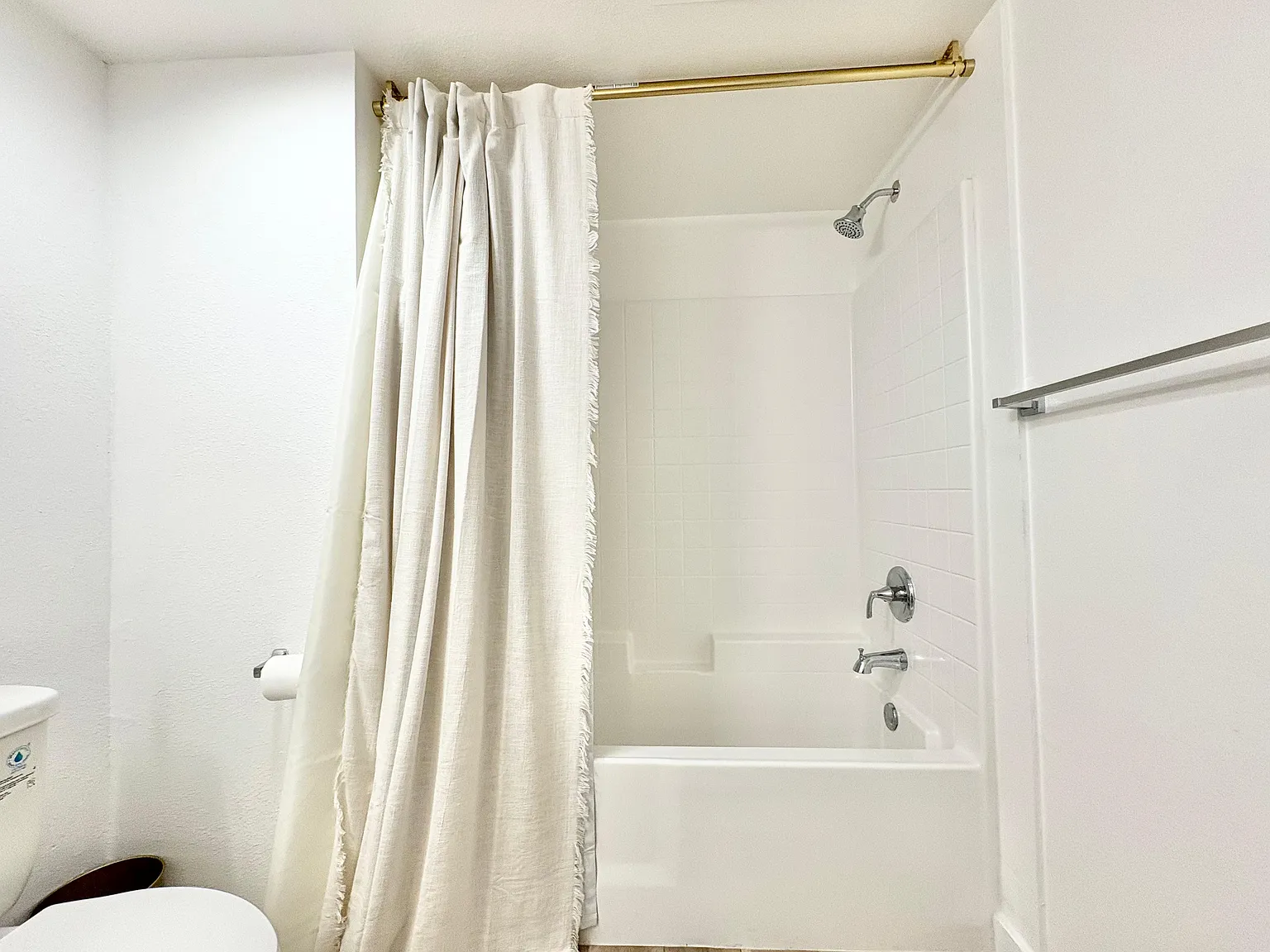 1 bed, 450 sqft, $1,595 — Photo 2