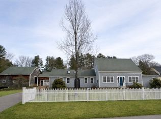 274 South St, Medfield, MA 02052