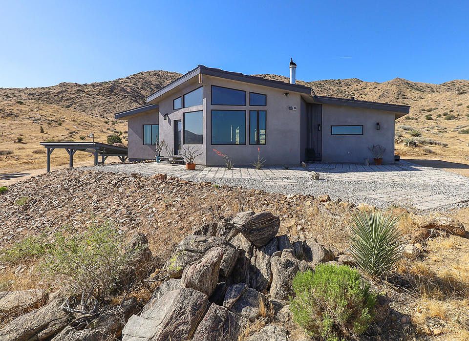 1st image of 57795 Santa Barbara Dr