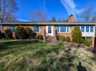 3508 Robyn Rd SW, Roanoke, VA 24015