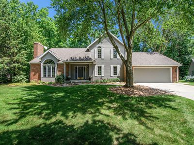 1410 Rothbury Dr NE, Grand Rapids, MI, 49505