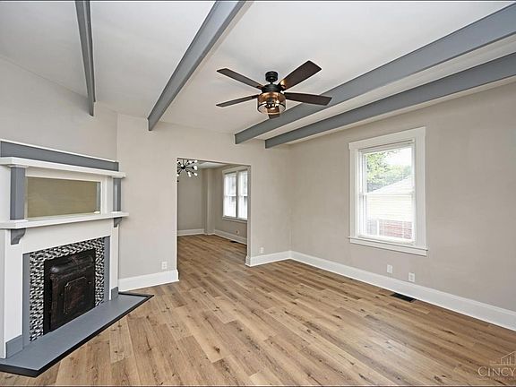 5th image of 172 Ivanhoe Ave