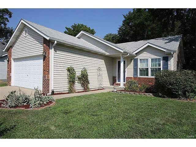 117 Bayhill Blvd photo 1