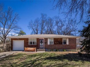 5609 NE San Rafael Dr, Kansas City, MO 64119