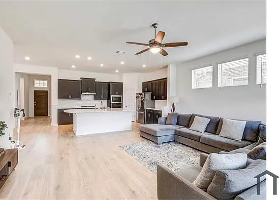 961 Oak Chase Way #37 — Photo 12
