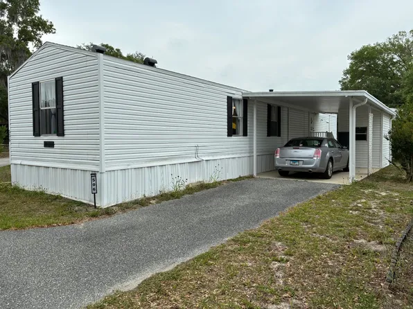 506 Palm Terrace, Lady Lake, FL 32159