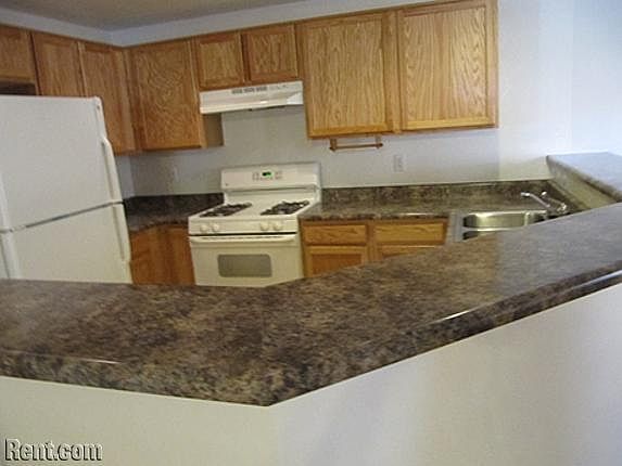 5th image of 6800 Vista Del Norte Dr NE #827