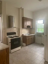 Rented by Argy Realty Inc