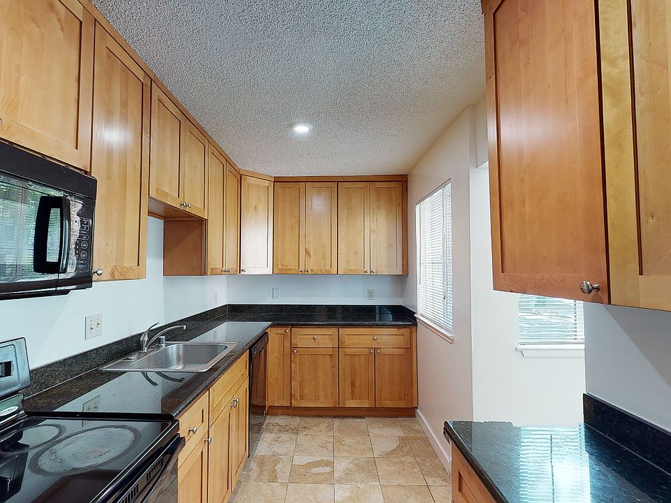 1st image of 1742 Spruce St #11189568