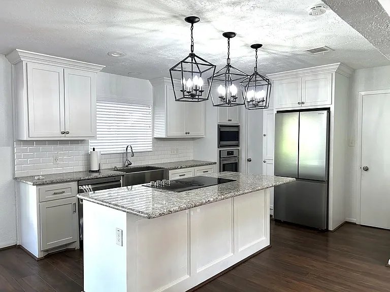 707 Trademark Pl — Photo 9