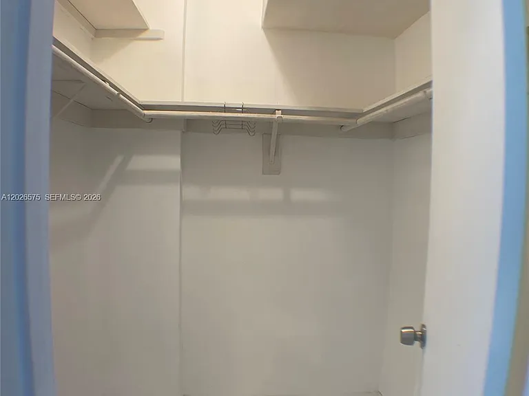 12590 NE 16th Ave #610 — Photo 24