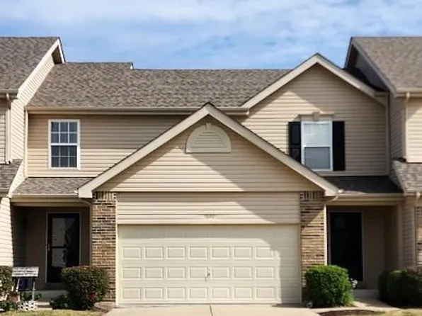 1844 Sterling Oaks Dr, Saint Peters, MO 63376