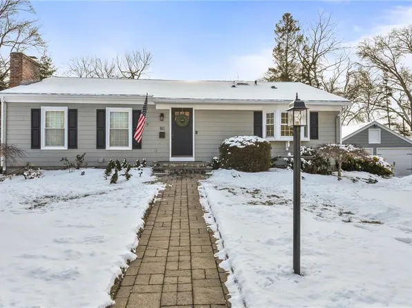 80 Proctor Ave, East Greenwich, RI 02818