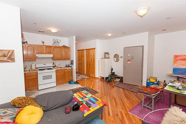 Rented by Voro NYC | media 18
