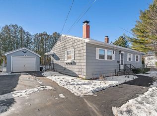 53 Park Ave E, Brewer, ME 04412
