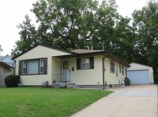 820 Grace St, Council Bluffs, IA 51503