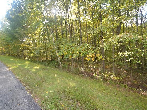 3rd image of High Point Dr