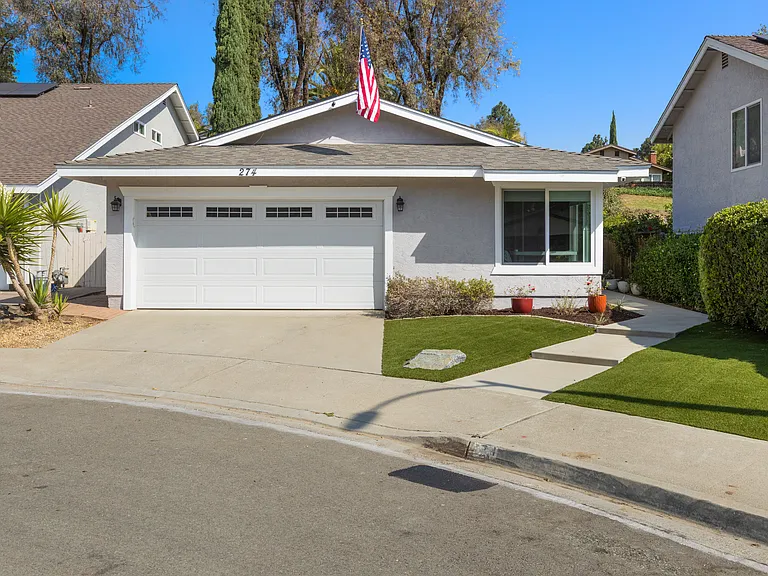 274 Boleroridge Pl — Photo 2