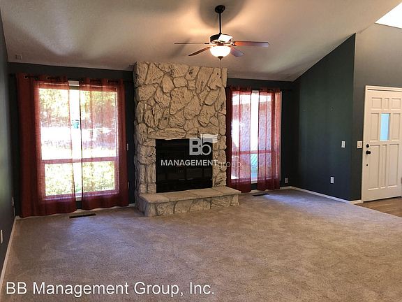 5th image of 7995 SW Carol Glen Pl